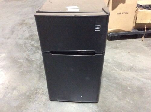 RCA 3.2 Cu Ft Two Door Mini Fridge with Freezer  - Lot 651