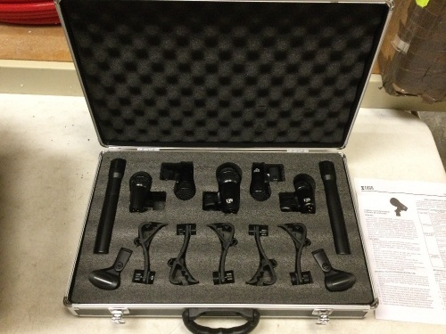 XTUGA MI7 7-Piece Wired Dynamic Drum Mic Kit. Untested E-Commerce Return - Lot 131