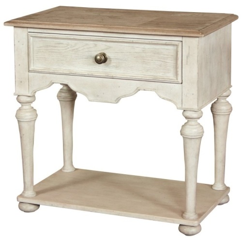 Riverside Furniture Elizabeth 1 Drawer Nightstand, Antique Oak & Smokey White Finish. Appears New. - Lot 467