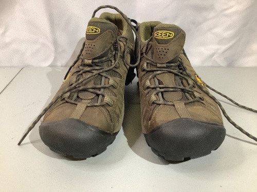 Keen Men's Hiking Boots, 11, Ecommerce Return - Lot 118