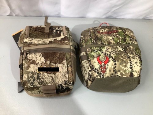 Lot of (2) Small Bags, Ecommerce Return - Lot 137