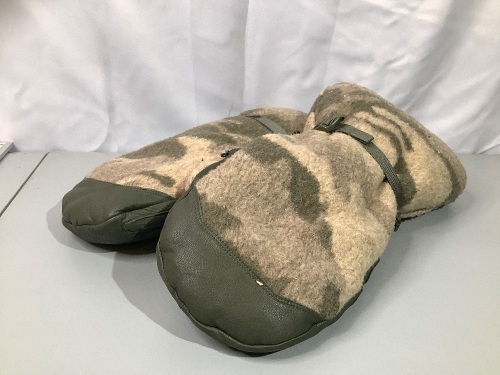 Insulated Hunting Mittens, 2XL, Ecommerce Return - Lot 142