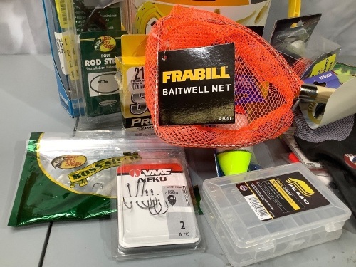 Lot of (20) Misc Fishing Lures and Supplies, Ecommerce Return - Lot 158