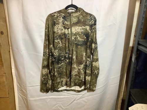 Performance 1/4 Zip Men's Pullover, Large, Appears New - Lot 195