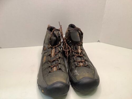 Keen Men's Boots, 11.5, Some tape adhesive on toe, Ecommerce Return - Lot 201