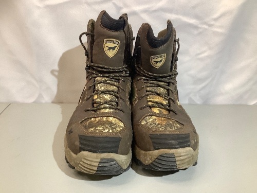 Irish Setter Men's Hiking Boots, 11, Ecommerce Return - Lot 241