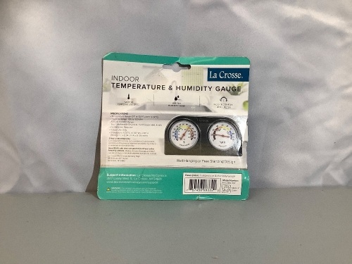 La Crosse Indoor Temerature & Humidity Gauge, Appears New - Lot 284