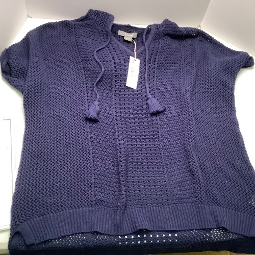 Natural Reflections Ladies Large Pullover, Appears New - Lot 308