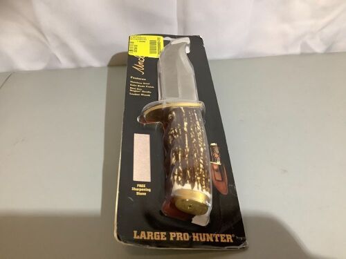 Uncle Henry Large Pro Hunter Knife with Leather Sheath, Appears New - Lot 361
