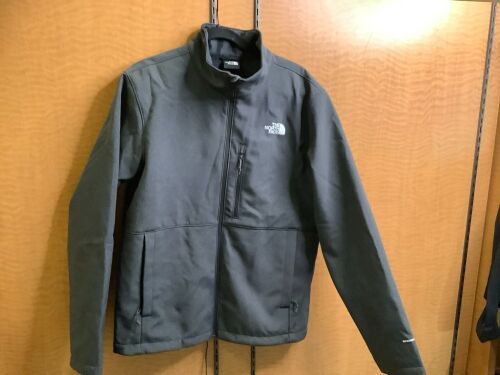 The North Face Men's Jacket, Large, Pull String Broke, Ecommerce Return - Lot 364