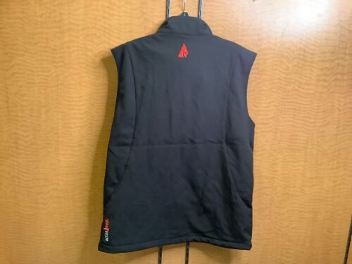 Action Heat Men's Large Battery Heated Vest, Missing Battery, Ecommerce Return - Lot 479