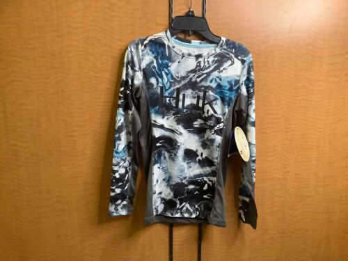 HUK Performace FAbricks, Women's XS, Appears New - Lot 480