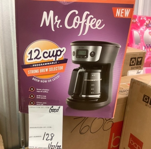 Mr. Coffee Programmable 12 Cup Coffee Maker - Lot 128