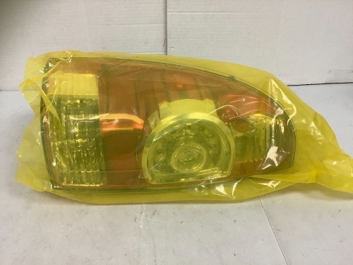 Tail Light, E-Comm Return - Lot 27