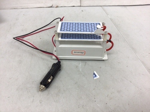 Portable Ozone Generator, E-Comm Return - Lot 184