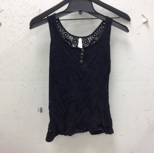 Womens Lace Tank, Medium, E-Comm Return - Lot 199