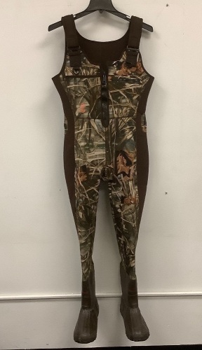 SHE Outdoor Womens Waders, Size 10/L, E-Comm Return - Lot 220
