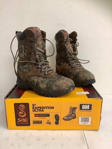 SHE Womens Boots, 8M, E-Commerce Return - Lot 245
