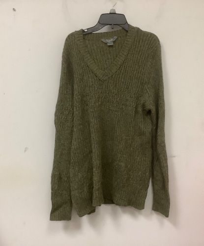 Natural Reflections Womens Sweater, Large, Appears New - Lot 445