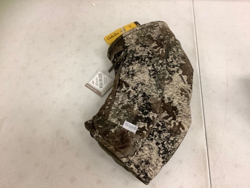Windstopper Handmuff, OSFM, Appears New - Lot 446