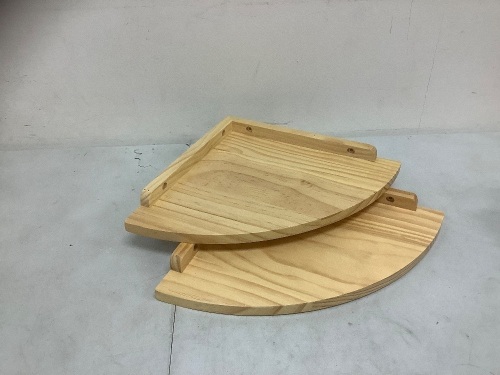 Lot of (2) Small Corner Shelves, Appears New - Lot 691