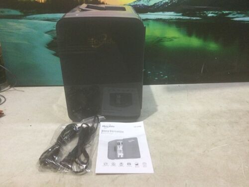 Mocado 10 Liter Mini Fridge Cooler & Warmer  - Lot 121