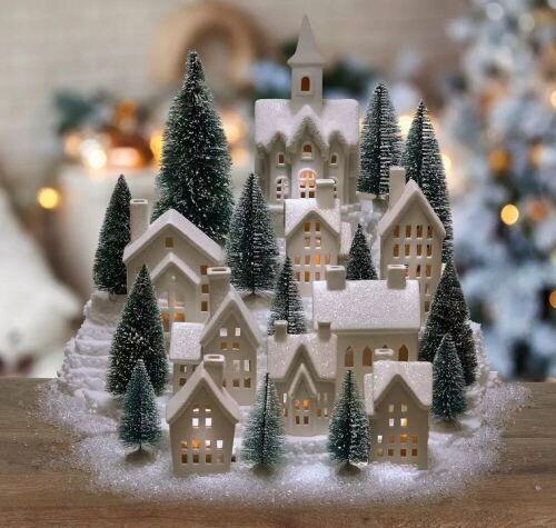 Winter Village LED Tea Light 31 Piece Porcelain Tabletop Christmas Figurine Boxed Set - Lot 131