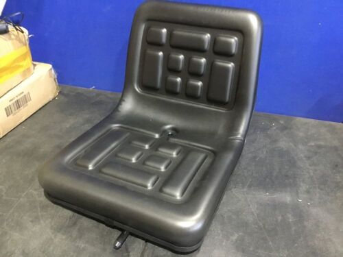 Lawn Mower Seat  - Lot 604