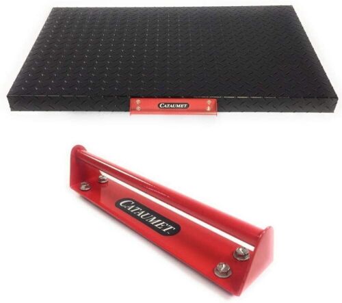 Cataumet 36" Black Aluminum Diamond Plate Griddle Cover with Red Industrial Handle  - Lot 759