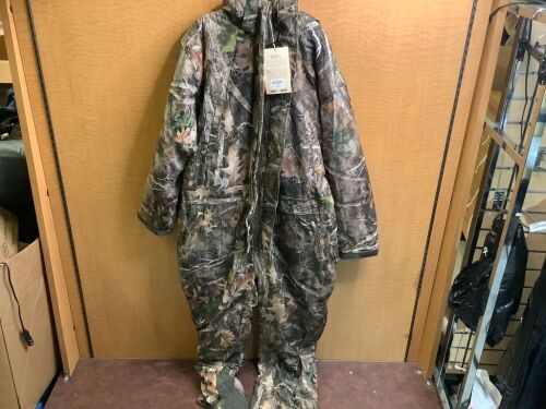 Red Head Silent Stalker Coveralls, Men's Xlarge, Appears New - Lot 23