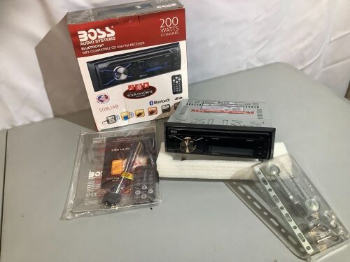 Boss Audion Systems Bluetooth 200 Watts, 4 Channel Receiver,  Ecommerce Return - Lot 93