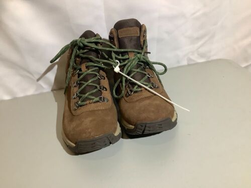 Merrell Performance Footwear, Men's 9, Appears New - Lot 105