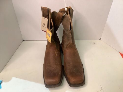 Ariat Rambler Western Boot, 10D, Appears New - Lot 106