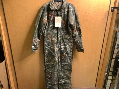 Red Head Insulated Silent Hide Youth Cover Alls, Xlarge, Appears New - Lot 165