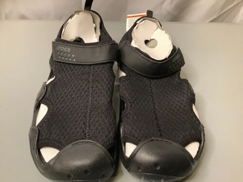 Crocs Swiftwater Sandal, Men's 10, Ecommerce Return, Appears New - Lot 176