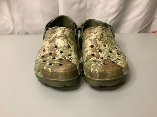 Crocs, Men's 10, Truetimber, Ecommerce Return - Lot 187