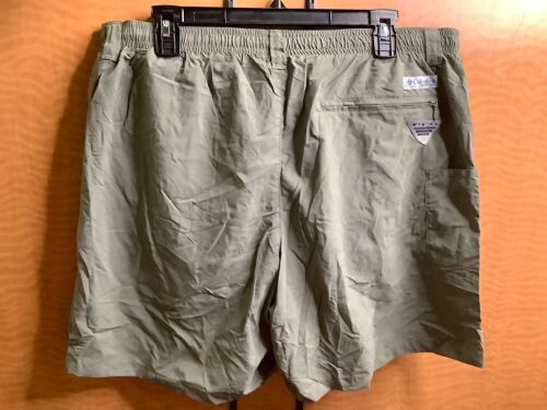 Columbia Backcast III Water Short, Men's L, Appears New - Lot 188