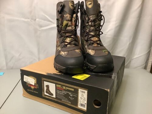 Irish Setter Crosshair Hiking Boots, 10, Ecommerce Return - Lot 238