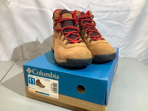 Columbia Newton Ridge Plus Waterproof, Women's 11, E-Commerce Return - Lot 288