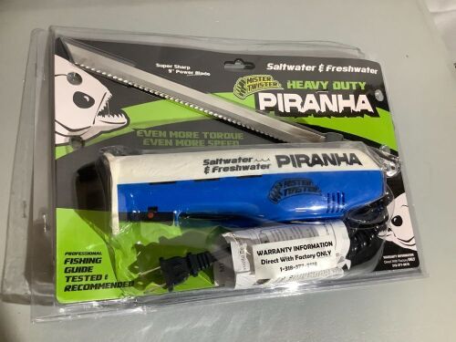 Mister Twister Heavy Duty Piranha Electric Fillet Knife, Appears New - Lot 376