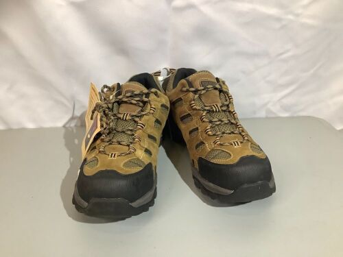 Red Head Overland Low Shoes, Men's 10W, Appears New - Lot 379