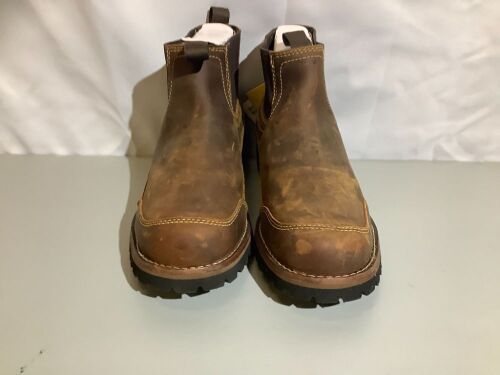 Bob Timberlake Series 61 Chukka Boots for Men, 11M, Appears New - Lot 387