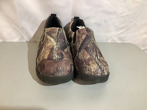 Red Head Men's Shoes, 11W, Appears New - Lot 429