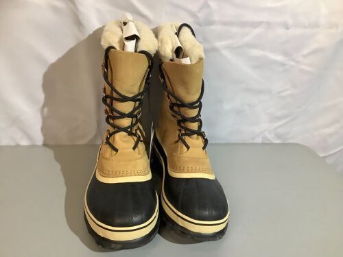 Sorel women's Lined Boots, 9, Appears New - Lot 436