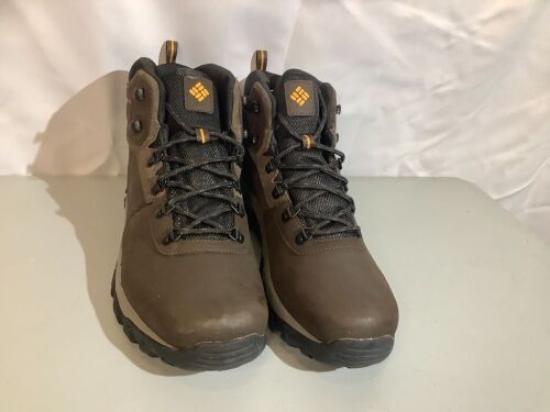 Columbia Men's Hiking Boots, 14, Appears New - Lot 464