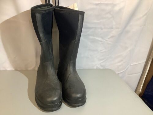 The Original Muck Boot Company, Chore St., Men's 11, Ecommerce Return - Lot 465