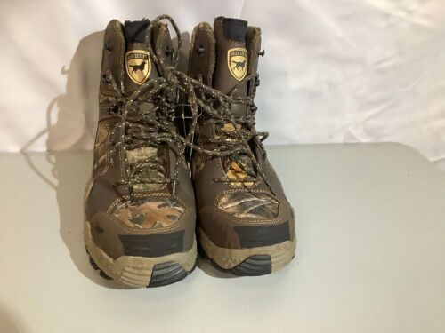 Irish Setter Men's Hiking Boots, 8.5, Appears New - Lot 494