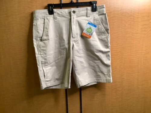 Columbia Men's Shorts, 32, Appears New - Lot 497