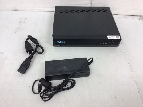 REOLINK 4K PoE NVR 8 Channel, Powers Up, E-Commerce Return - Lot 113