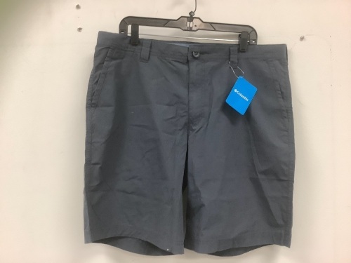 Columbia Mens Shorts, 38, Appears New - Lot 115